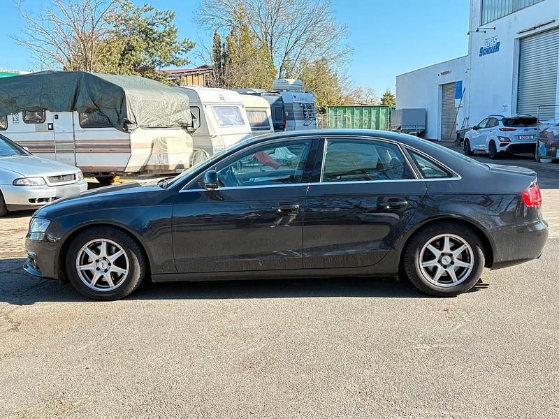 Gebraucht Audi A4 160 PS (117 kW) 2008 Schwarz Limousine