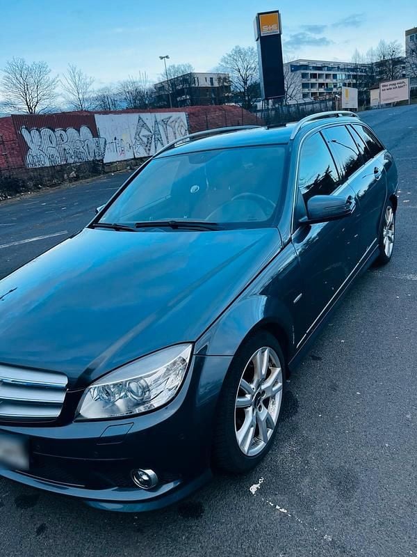 Gebraucht Mercedes C320 244 PS (179 kW) 2008 Kombi