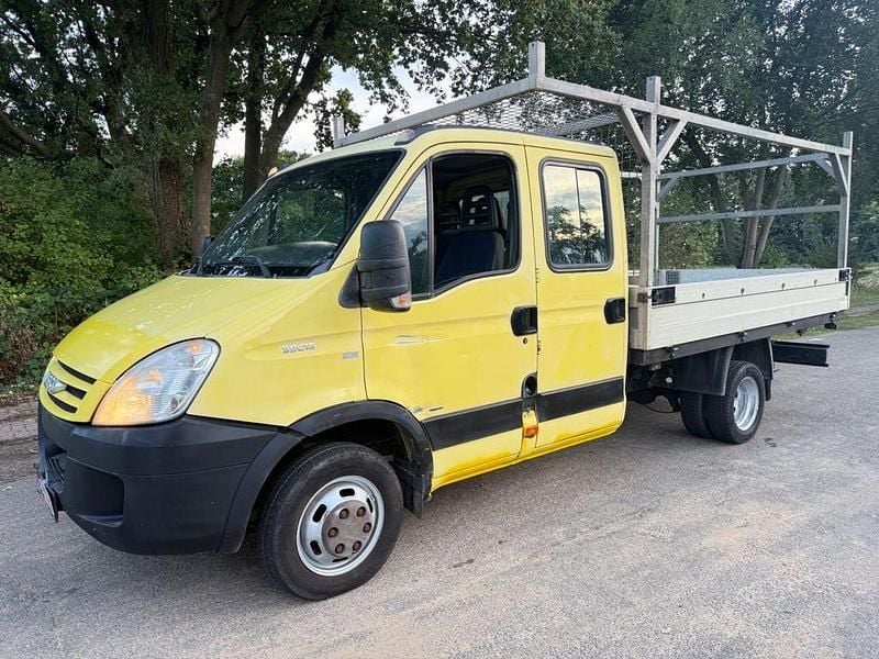 Gebraucht Iveco Daily 150 PS (110 kW) 2009 Gelb Van / Kleinbus