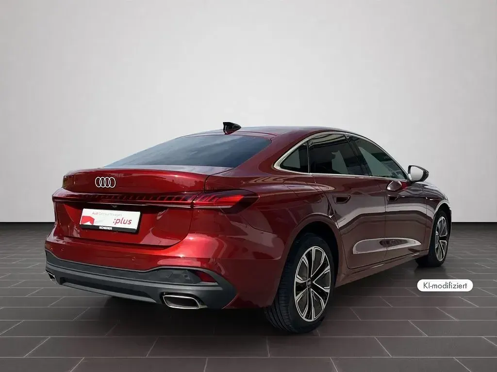 Gebraucht Audi A5 Sport 204 PS (150 kW) 2025 Grenadinerot metallic Limousine