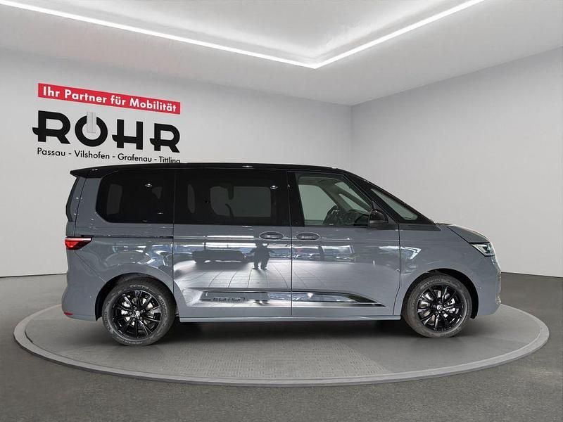 Neu VW Multivan Edition 150 PS (110 kW) 2025 Pure grey / deep black perleffekt Van