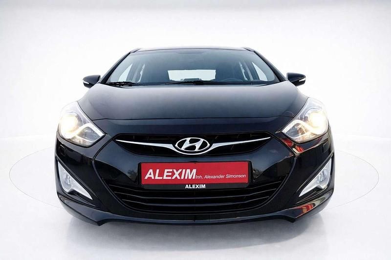Gebraucht Hyundai i40 136 PS (100 kW) 2014 Schwarz Kombi