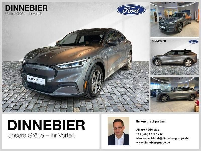 Grau (metallic) Gebraucht 2021 Ford Mustang Mach-E SUV | 32.589 € (Superpreis) - Bild 1/4