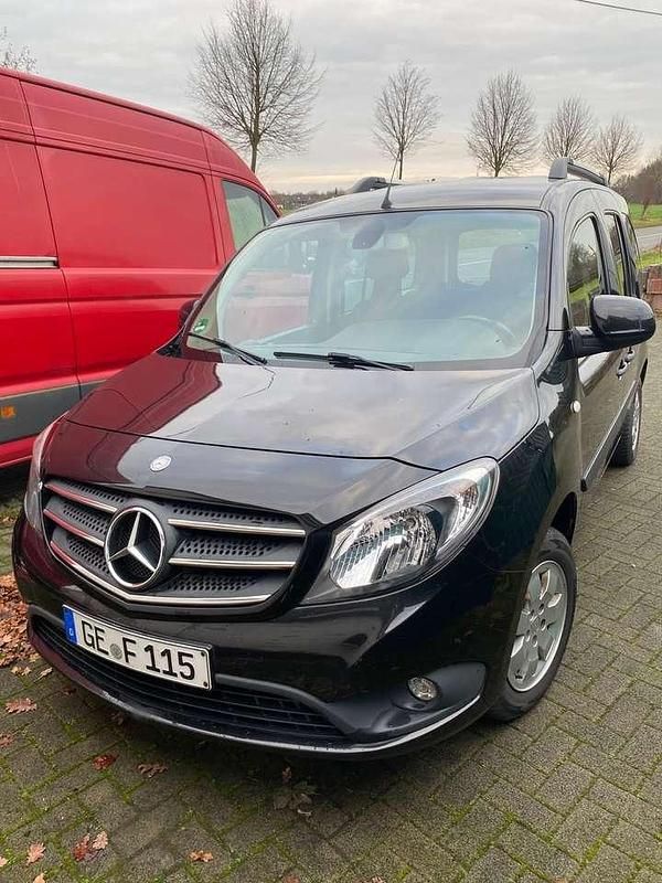 Gebraucht 2018 Mercedes Citan 111 Kombi | 8.090 € (Fairer Preis) - Bild 1/4