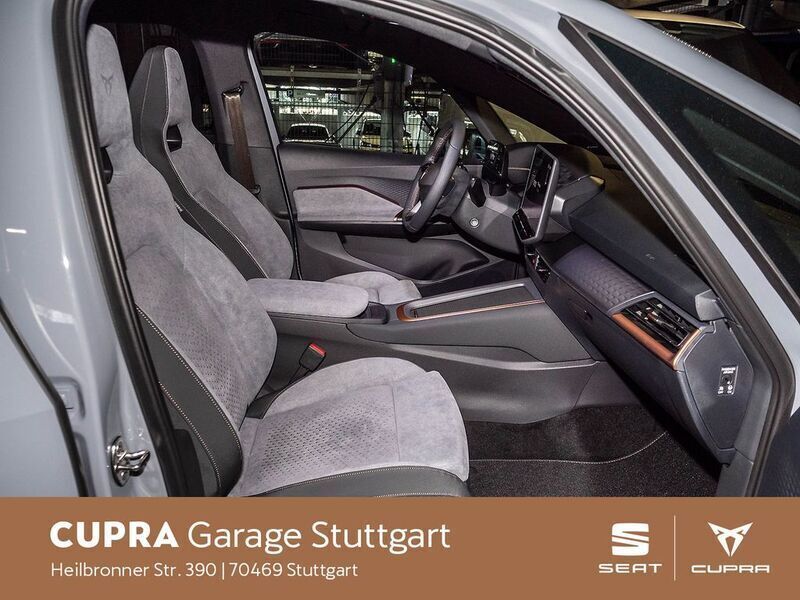 Gebraucht Cupra Born 169 kW (231 PS) 2024 Vapor grey Kleinwagen