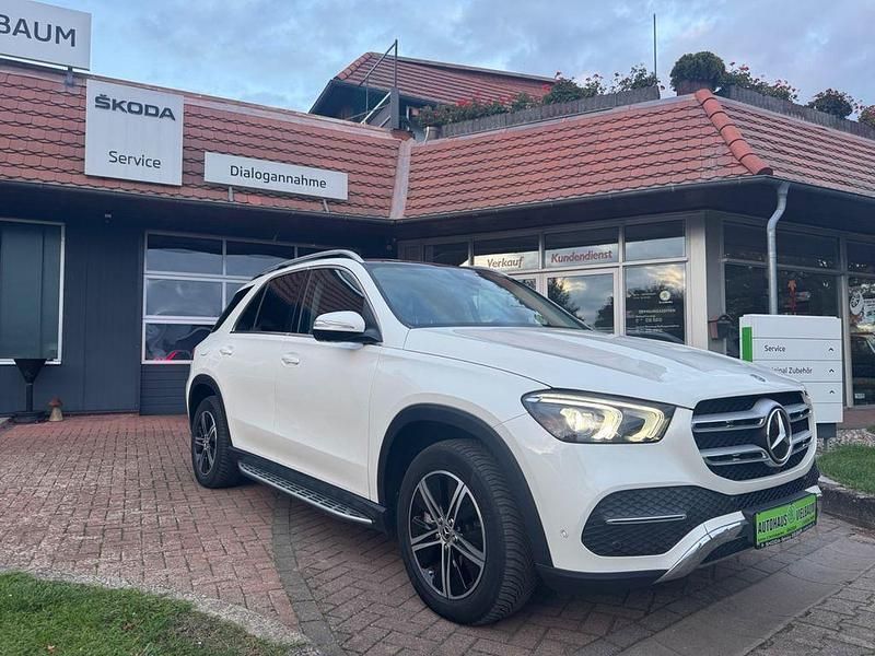 Weiß Gebraucht 2021 Mercedes GLE300 SUV | 47.900 € (Guter Preis) - Bild 1/4