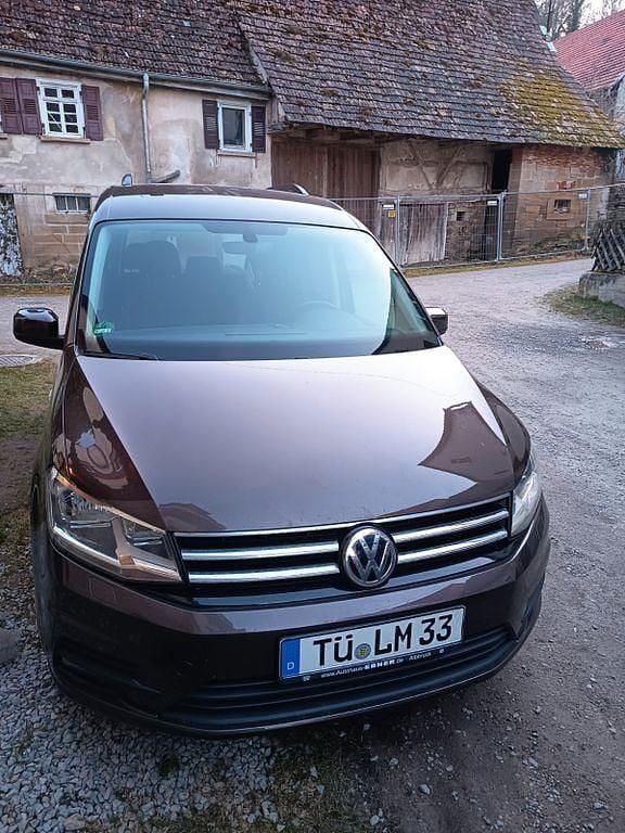 Gebraucht VW Caddy Comfortline 102 PS (75 kW) 2015 Braun Van / Kleinbus