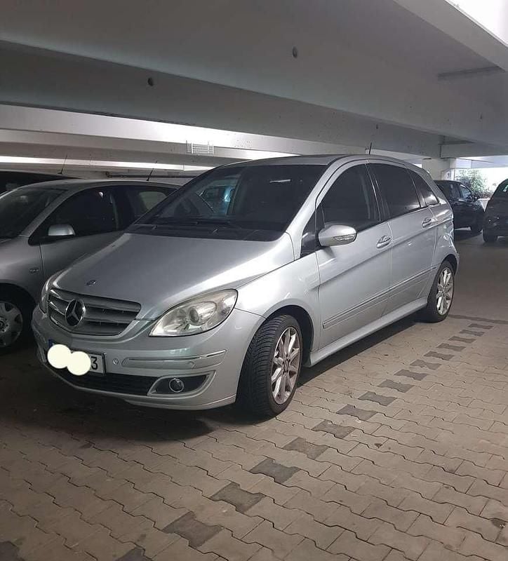 Gebraucht 2008 Mercedes B200 Van / Kleinbus | 4.000 € (Guter Preis) - Bild 1/4