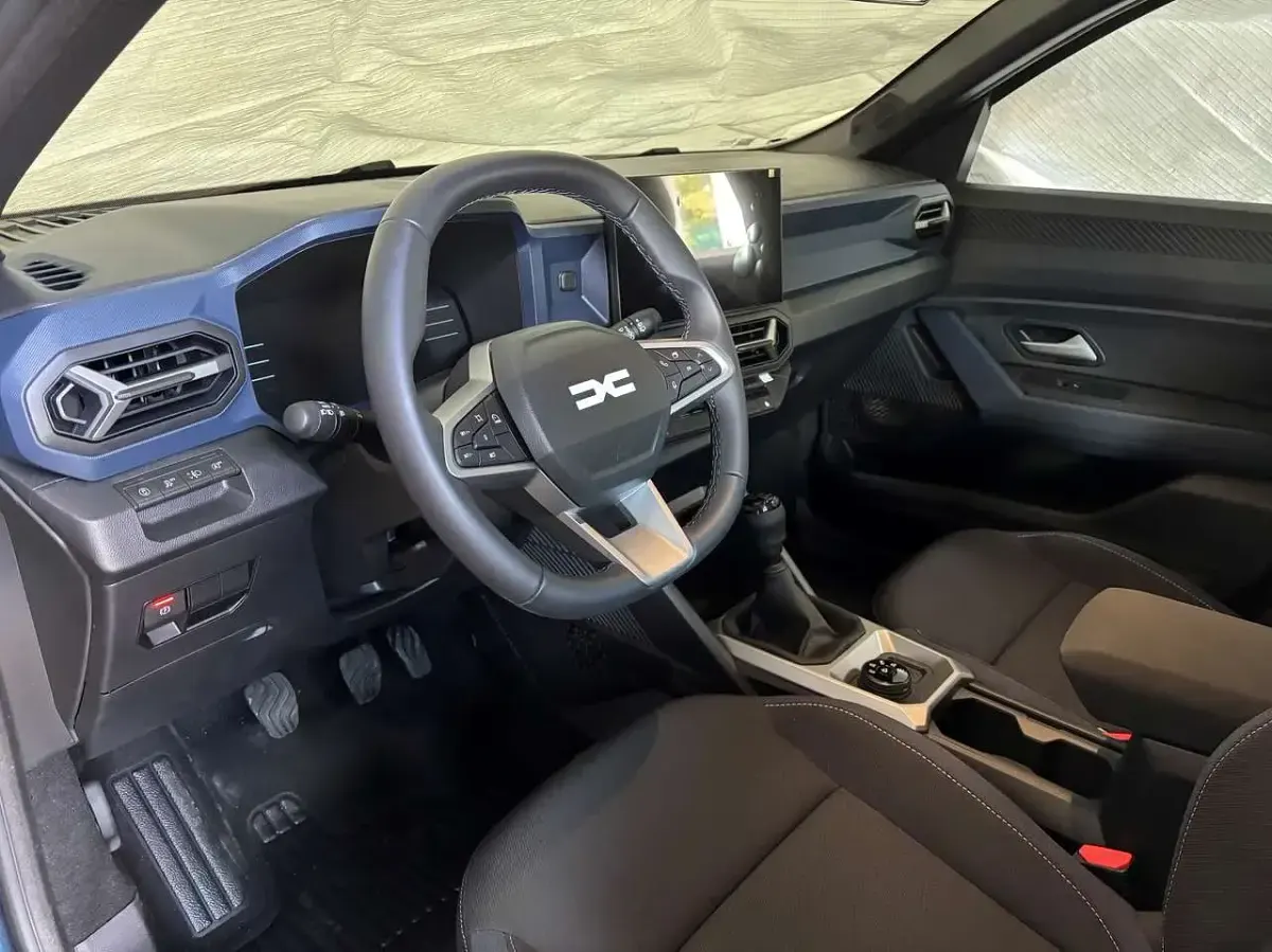 Neu Dacia Bigster Expression 131 PS (96 kW) 2026 Bleu indigo blue SUV