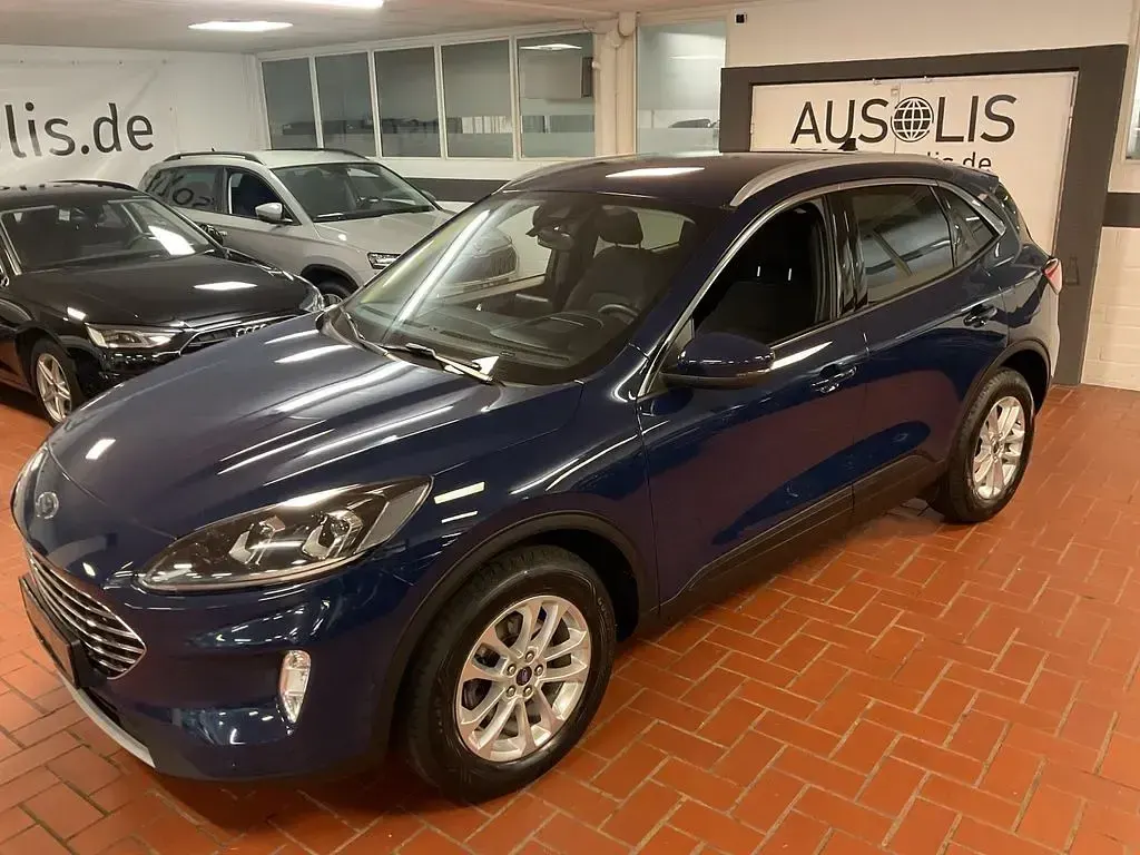 Gebraucht Ford Kuga Titanium 151 PS (111 kW) 2022 Blau SUV