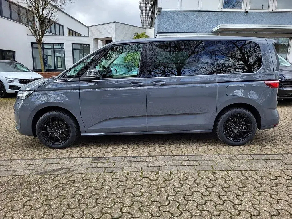 Nuova VW T7 150 CV (110 kW) 2026 Grigio Furgone