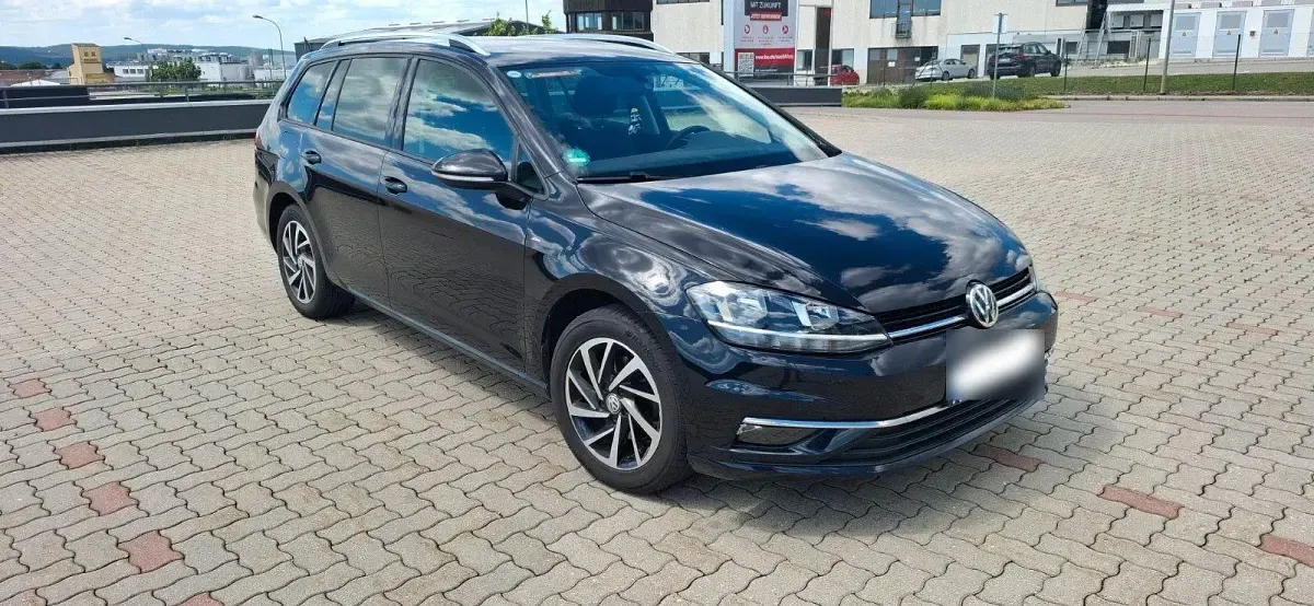 Gebraucht VW Golf VII Join 150 PS (110 kW) 2018 Schwarz Kombi