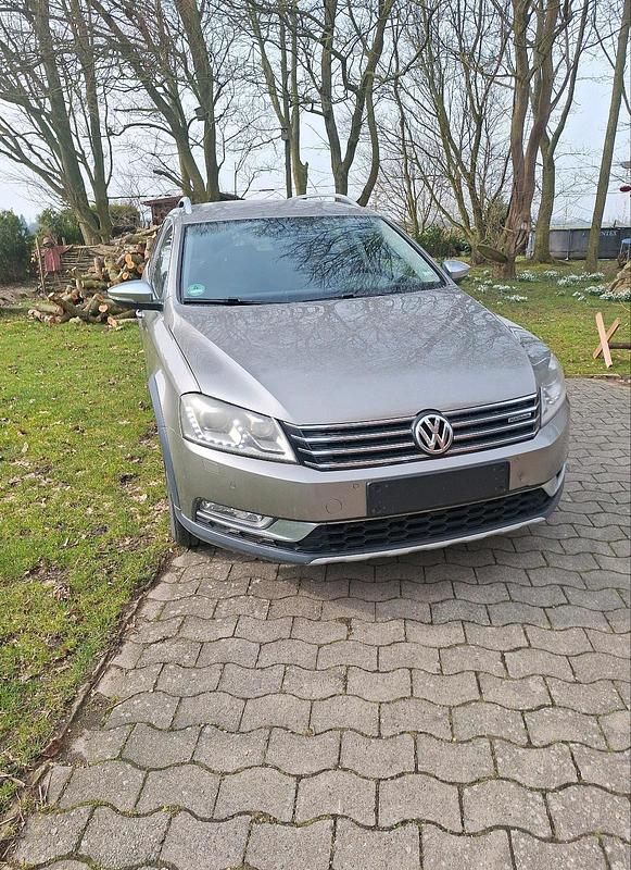 Gebraucht VW Passat Alltrack 140 PS (102 kW) 2012 Grau Kombi