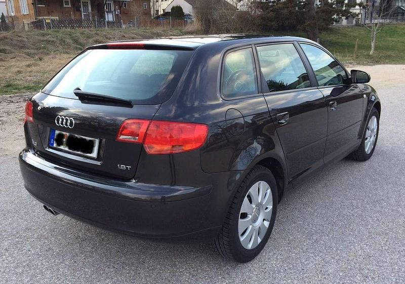 Gebraucht Audi A3 Ambiente 160 PS (117 kW) 2007 Grau Kleinwagen