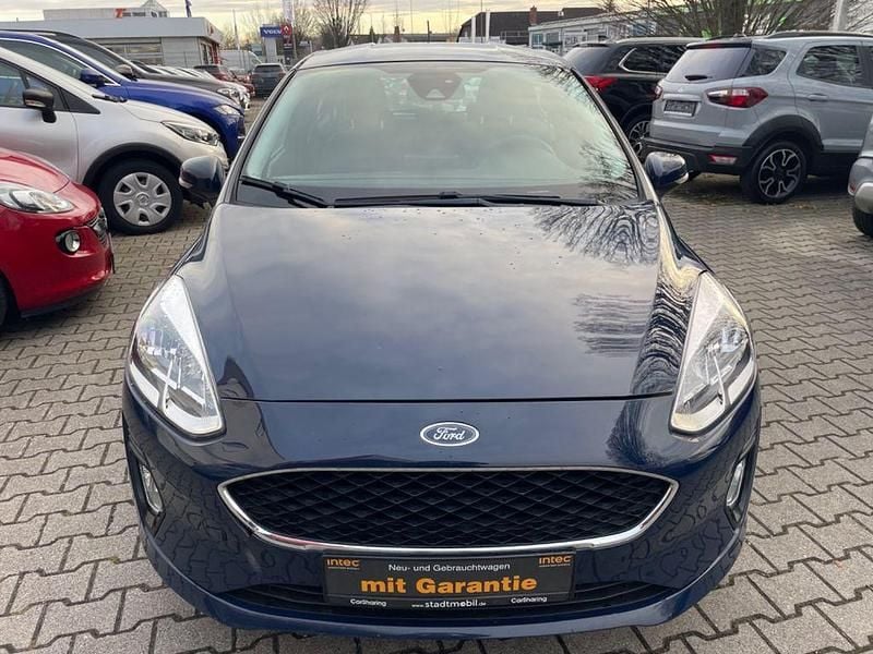 Gebraucht Ford Fiesta Cool & Connect 86 PS (63 kW) 2020 Blau Limousine