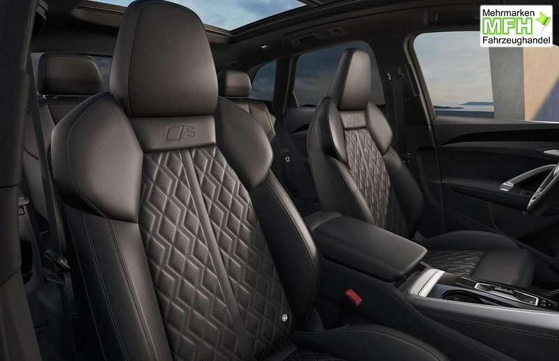 Neu Audi Q5 S-Line 204 PS (150 kW) 2025 Mythosschwarz metallic SUV