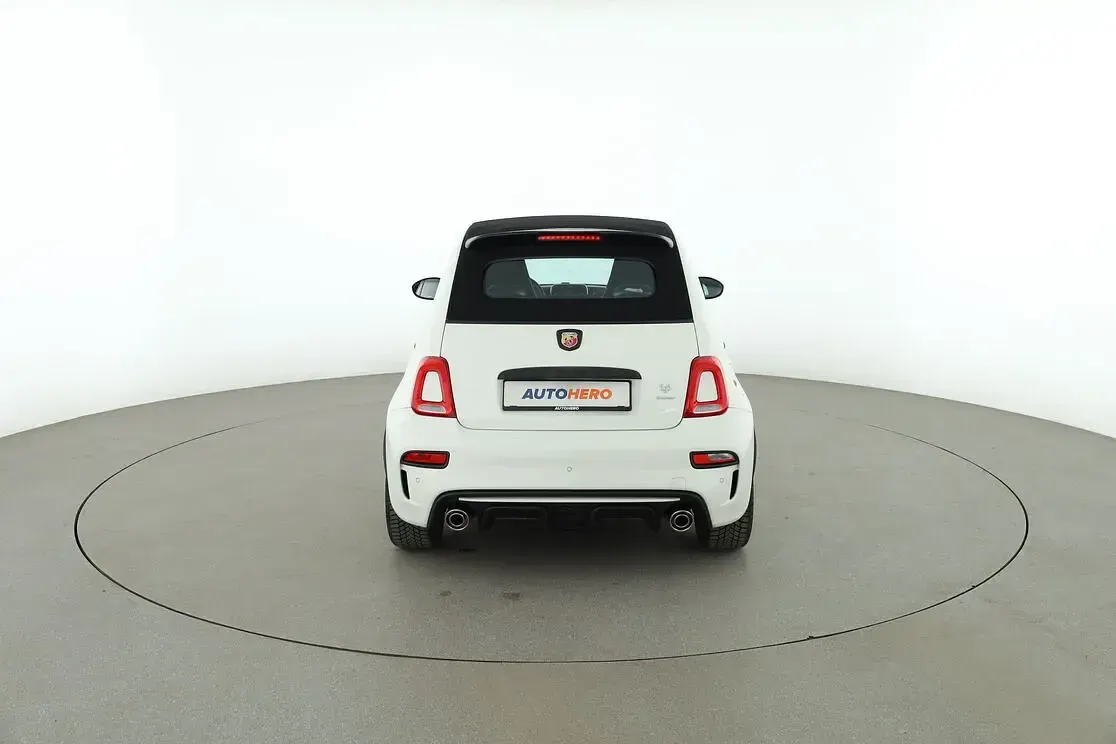 Gebraucht Abarth 595C Turismo 165 PS (121 kW) 2017 Weiß Cabrio