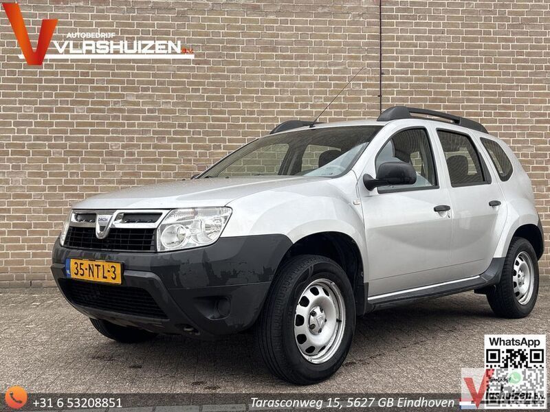 Grau Gebraucht 2010 Dacia Duster Ambiance SUV | 3.650 € (Guter Preis) - Bild 1/4