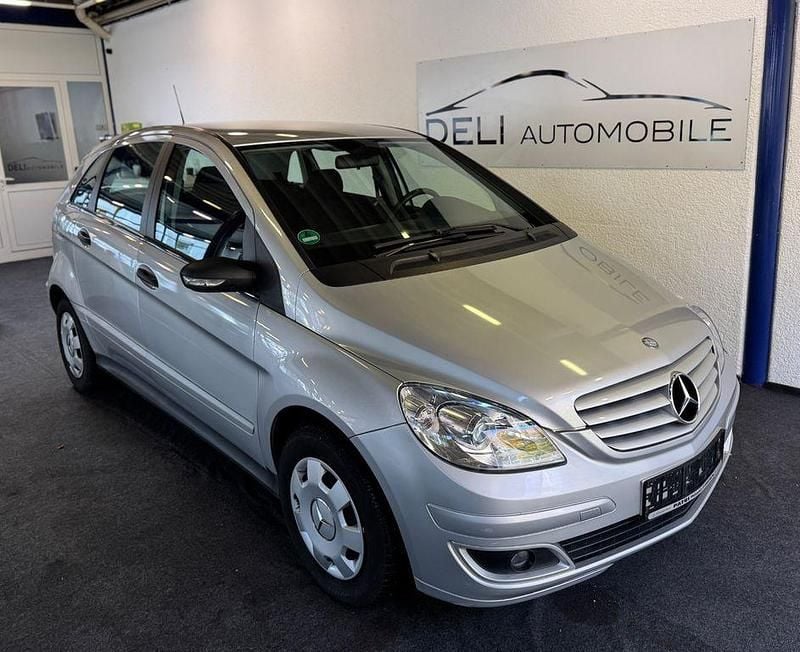 Gebraucht Mercedes B170 116 PS (85 kW) 2007 Silber Van / Kleinbus