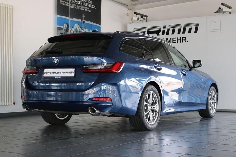 Gebraucht BMW 318 156 PS (114 kW) 2024 Phytonicblau metallic (metallic) Kombi