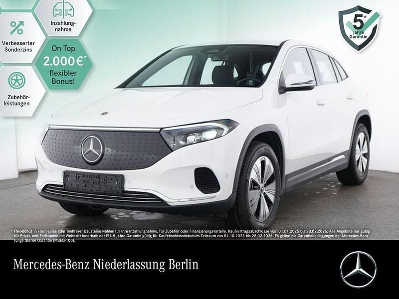 Weiß Gebraucht 2024 Mercedes EQA250+ Advanced SUV | 34.990 € (Guter Preis) - Bild 1/3