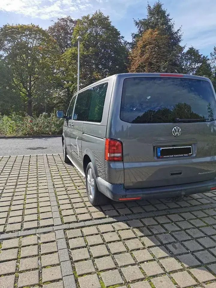 Gebraucht VW Multivan PanAmericana 179 PS (131 kW) 2014 Grau Van / Kleinbus