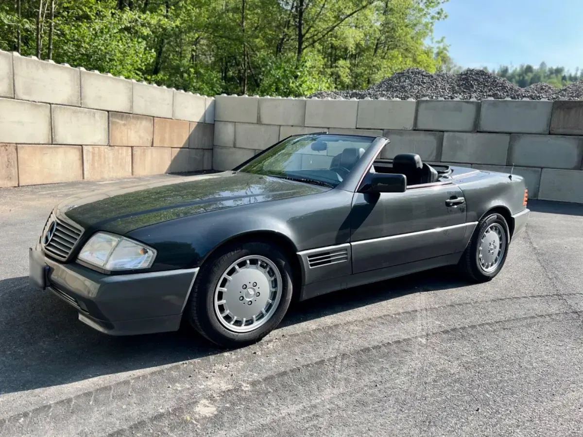 Gebraucht Mercedes SL300 190 PS (139 kW) 1992 Schwarz Cabrio