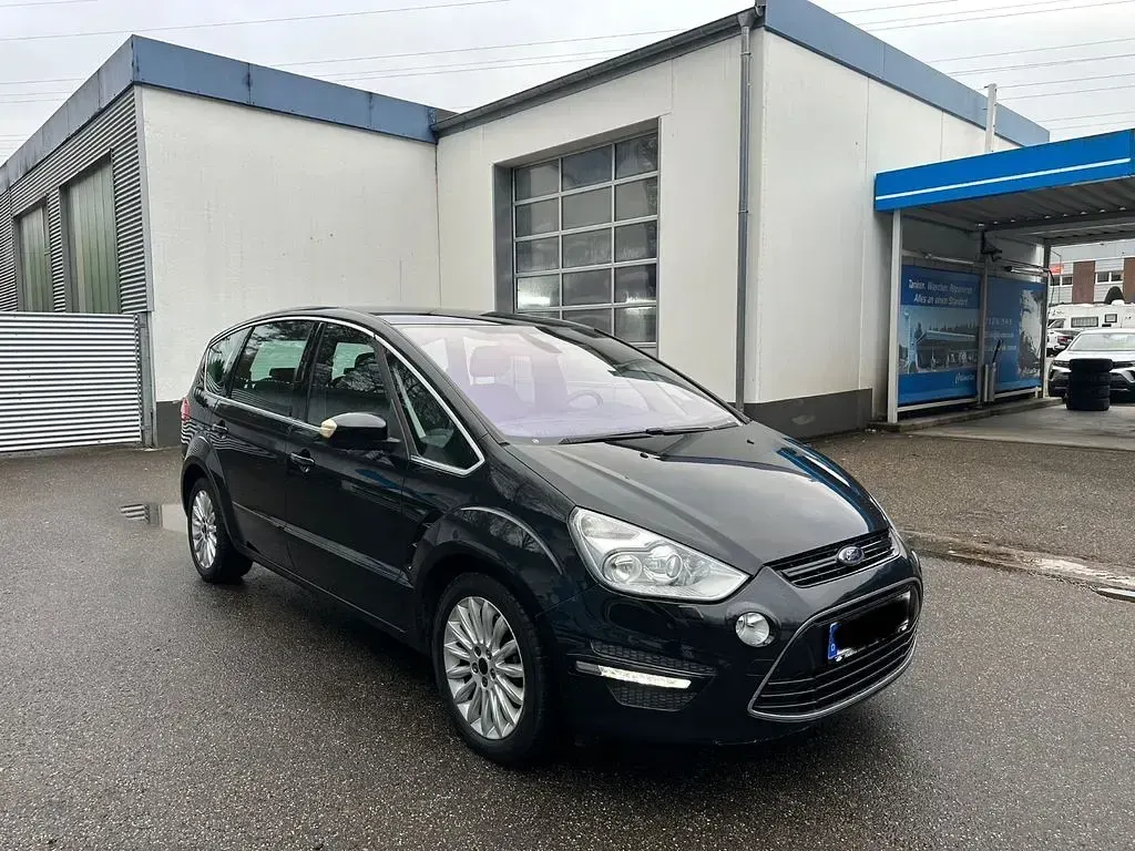 Second-hand Ford S-MAX Titanium 203 CP (149 kW) 2010 Negru Monovolum