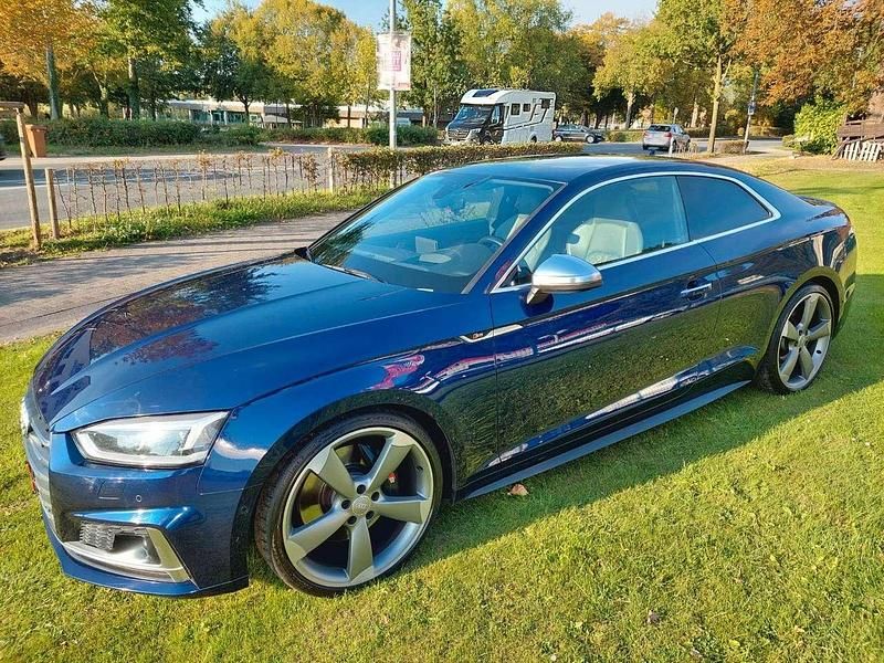 Gebraucht Audi S5 Sport 439 PS (322 kW) 2016 Navarrablau Coupé