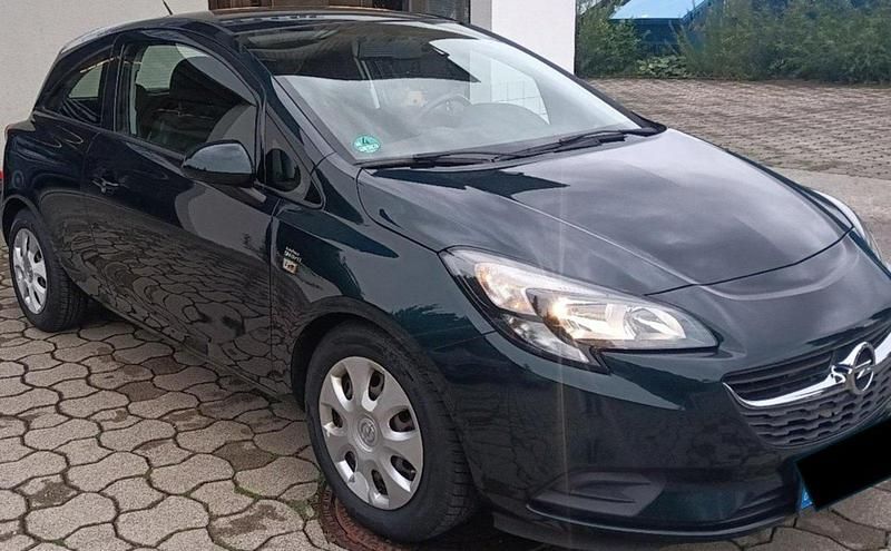 Grün Gebraucht 2015 Opel Corsa Edition Kleinwagen | 4.950 € (Fairer Preis) - Bild 1/4