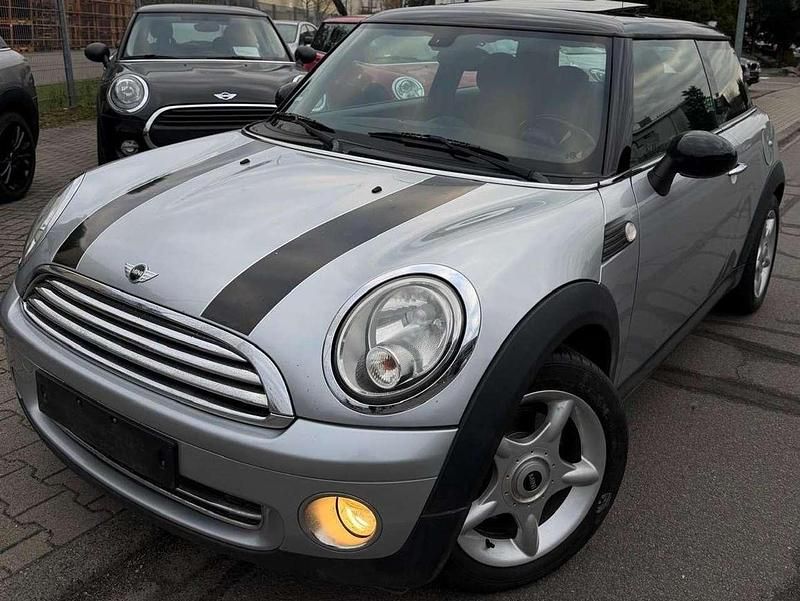 Gebraucht Mini ONE 120 PS (88 kW) 2007 Pure silver metallic Kleinwagen