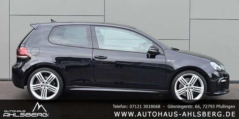 Gebraucht VW Golf VII R 271 PS (199 kW) 2012 Deep black perleffekt (metallic) Limousine
