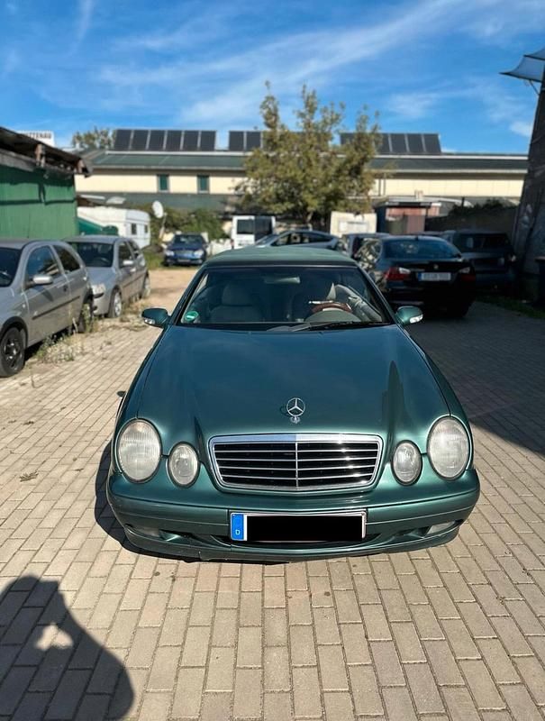 Grün Gebraucht 2000 Mercedes CLK200 Cabrio | 2.250 € (Guter Preis) - Bild 1/4