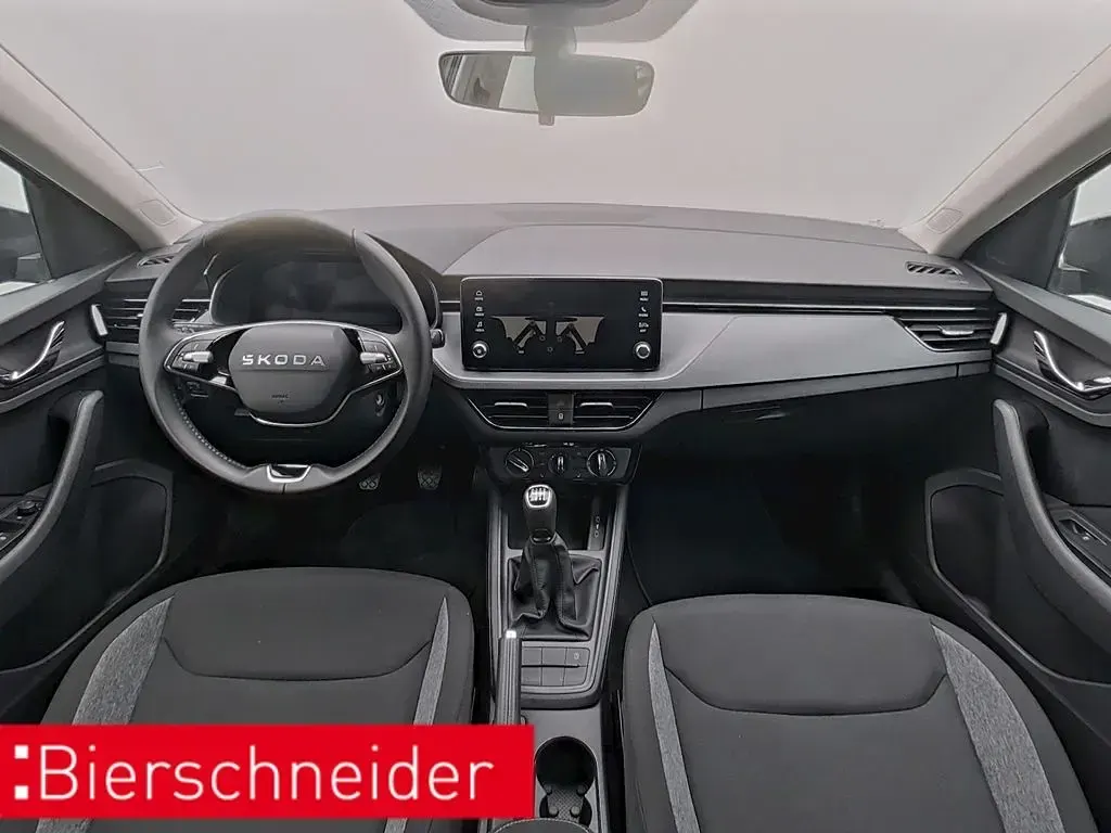 Gebraucht Skoda Scala Essence 116 PS (85 kW) 2025 Grau Kleinwagen