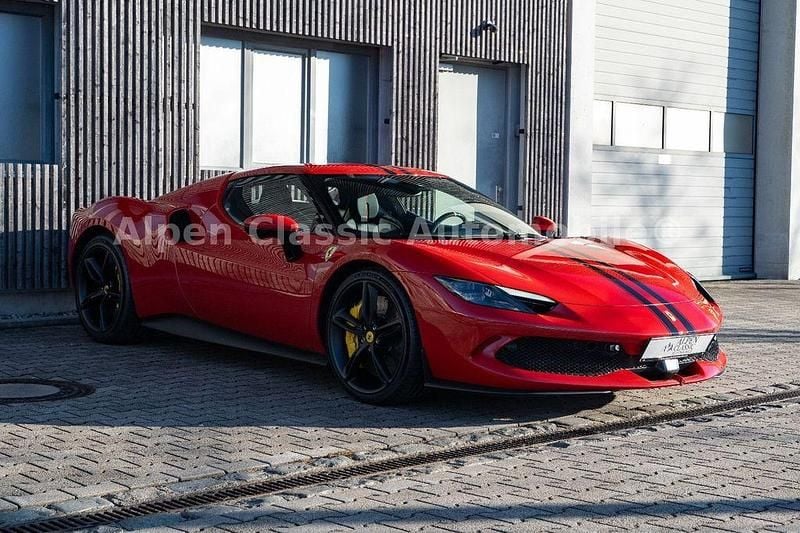 Gebraucht Ferrari 296 829 PS (609 kW) 2024 Rosso corsa Coupé