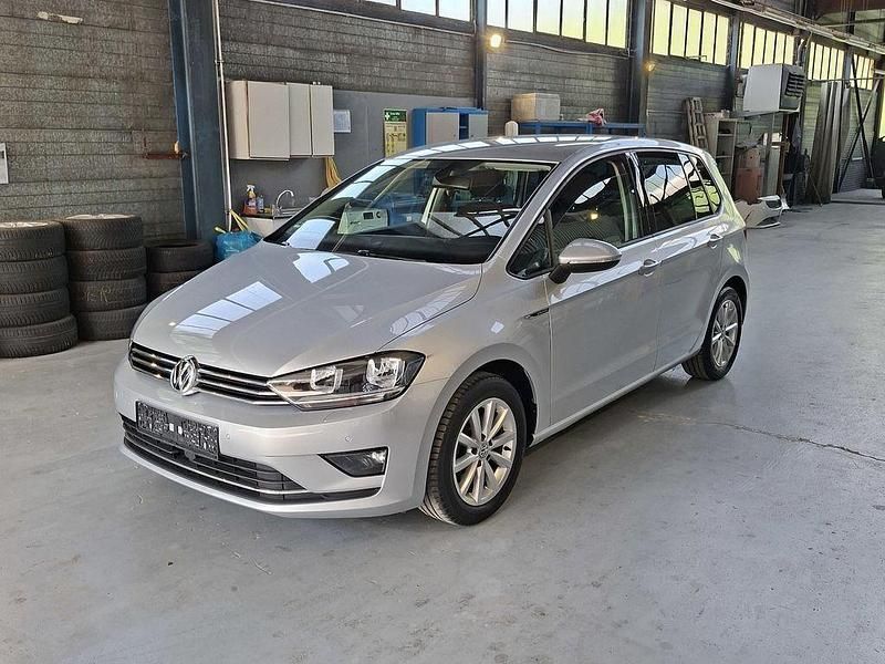 Silber Gebraucht 2015 VW Golf Sportsvan LOUNGE Van / Kleinbus | 10.450 € (Fairer Preis) - Bild 1/4