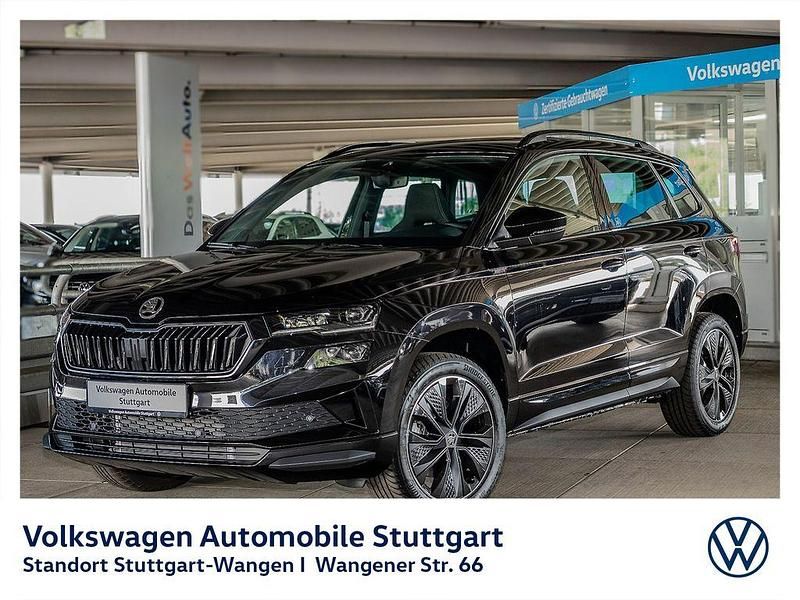 Schwarz Gebraucht 2025 Skoda Karoq SportLine SUV | 35.930 € (Fairer Preis) - Bild 1/4