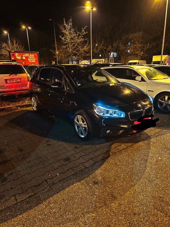 Gebraucht BMW 220 Active Tourer Performance 190 PS (139 kW) 2015 Schwarz Van / Kleinbus