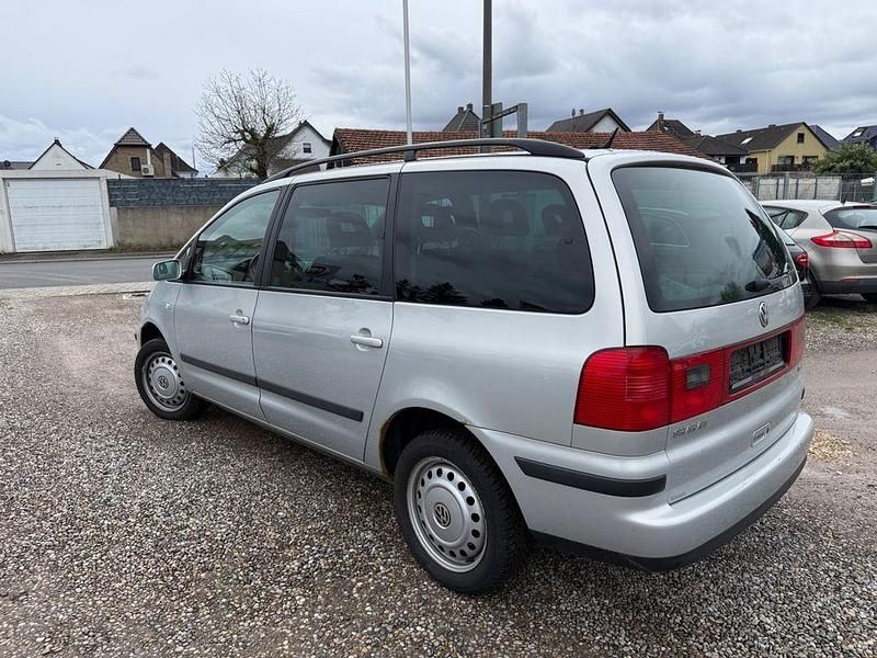 Gebraucht VW Sharan Comfortline 204 PS (150 kW) 2003 Silber Van / Kleinbus