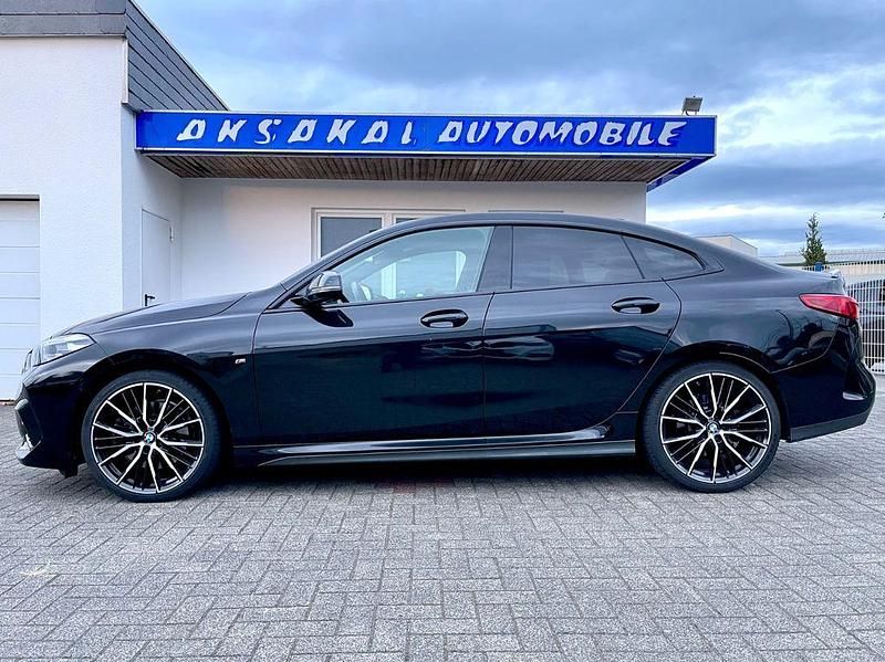 Schwarz Gebraucht 2020 BMW 220 M Sport Coupé | 23.800 € (Guter Preis) - Bild 1/4