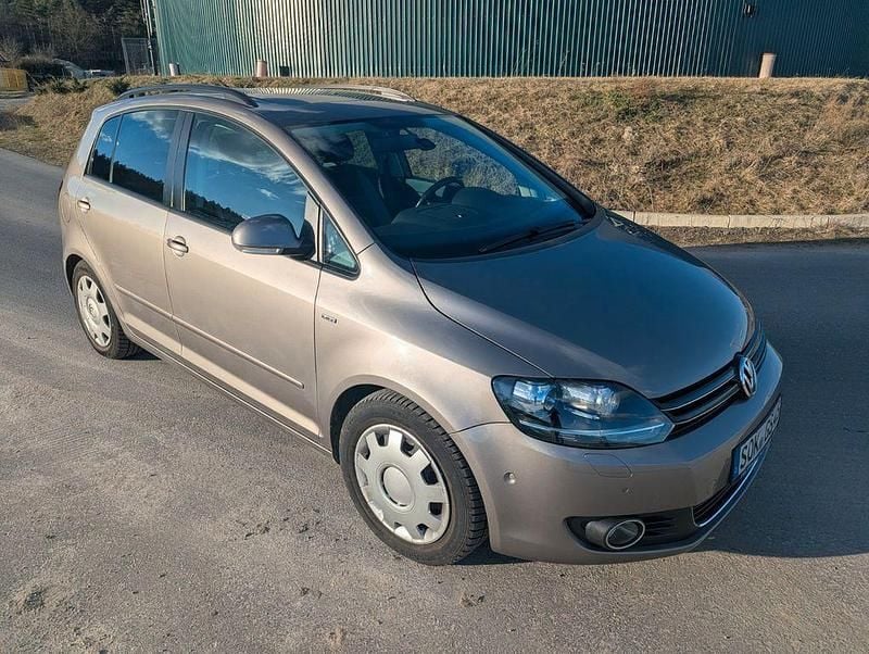 Gebraucht VW Golf Plus Cross Life 122 PS (89 kW) 2013 Grau Van / Kleinbus