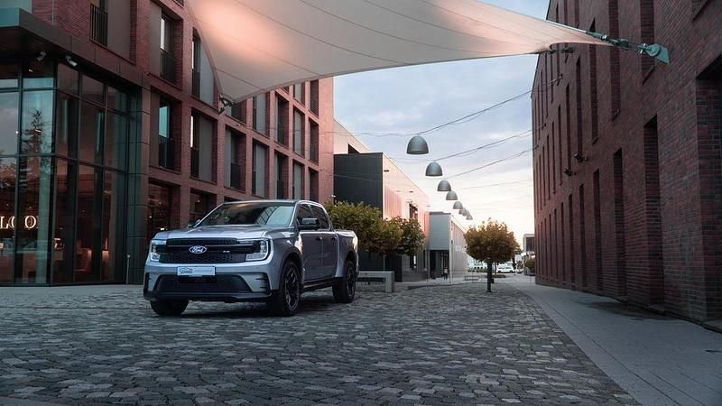 Silber Neu 2025 Ford Ranger Abholung | 66.980 € (Etwas zu teuer) - Bild 1/4