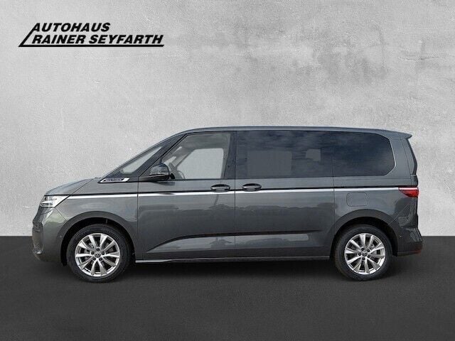 Gebraucht VW Multivan Style 150 PS (110 kW) 2024 Grau Van