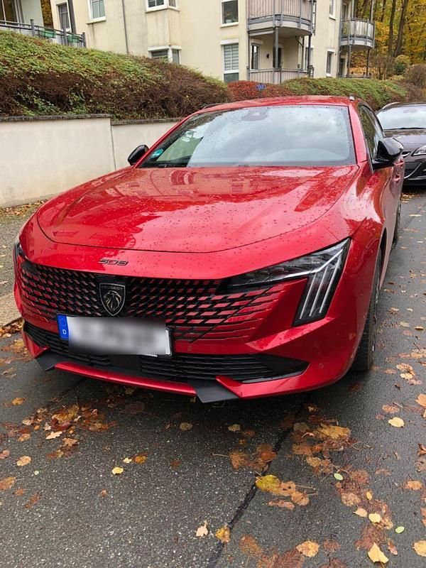 Rot Gebraucht 2024 Peugeot 508 Allure Kombi | 19.800 € (Superpreis) - Bild 1/4
