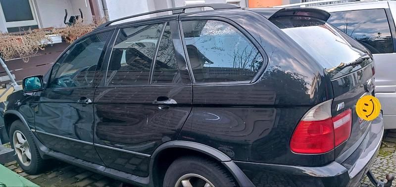 Schwarz Gebraucht 2001 BMW X5 M Sport SUV | 2.300 € (Fairer Preis) - Bild 1/4
