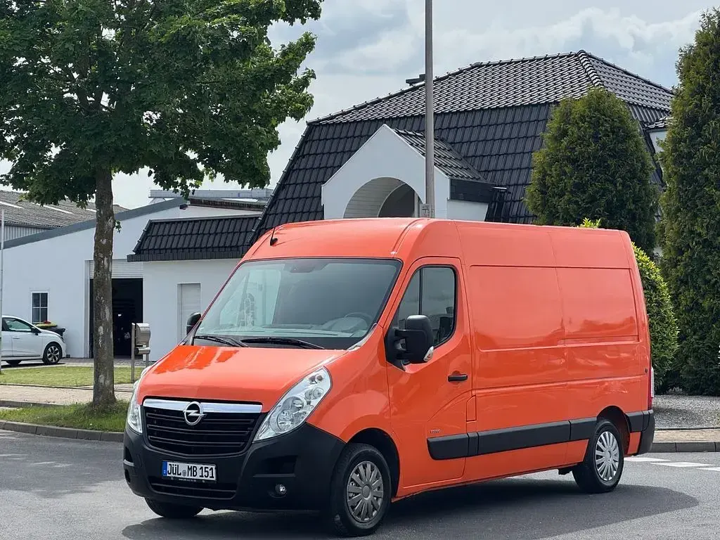 Gebraucht Opel Movano 125 PS (91 kW) 2015 Orange Van / Kleinbus