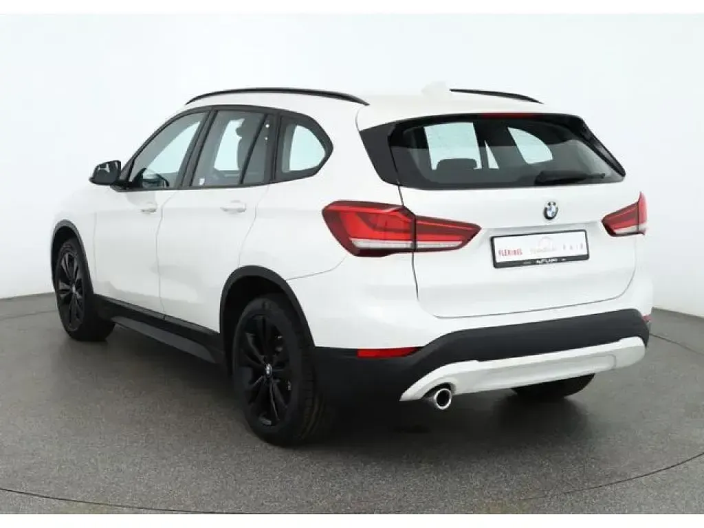 Gebraucht BMW X1 Advantage 136 PS (100 kW) 2021 Alpinweiss iii (metallic) SUV