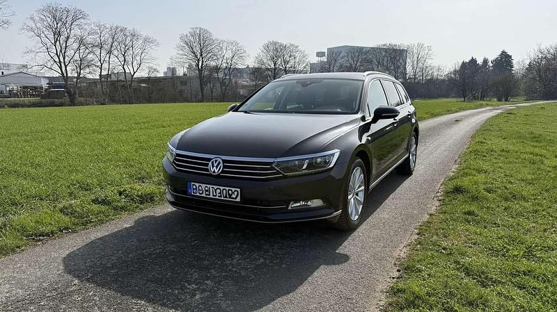 Gebraucht VW Passat Highline 190 PS (139 kW) 2018 Kombi