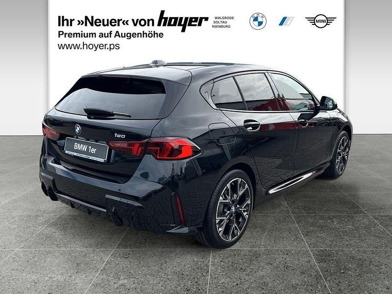 Neu BMW 120 M Sport 170 PS (125 kW) 2025 Schwarz Kleinwagen