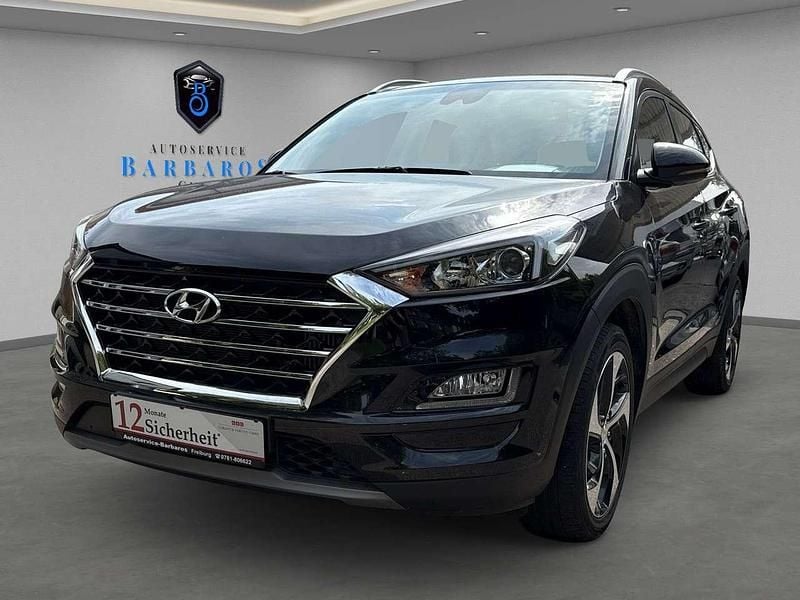 Second-hand Hyundai Tucson Trend 177 CP (130 kW) 2020 Negru SUV